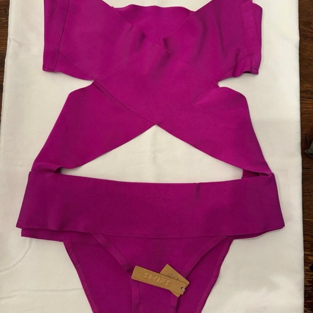 Skims Knit Swim Monokini 4X